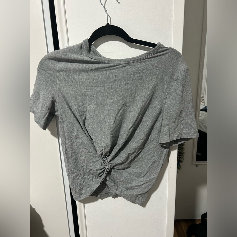 Lululemon Knotted Front Top